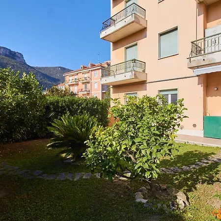 Bike And Family Apartment